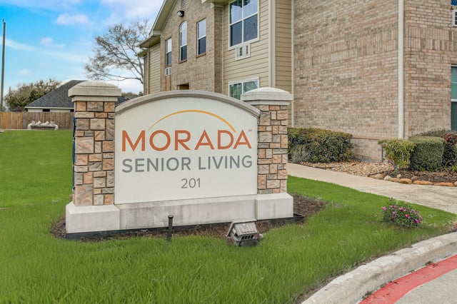 Morada Deer Park Sign